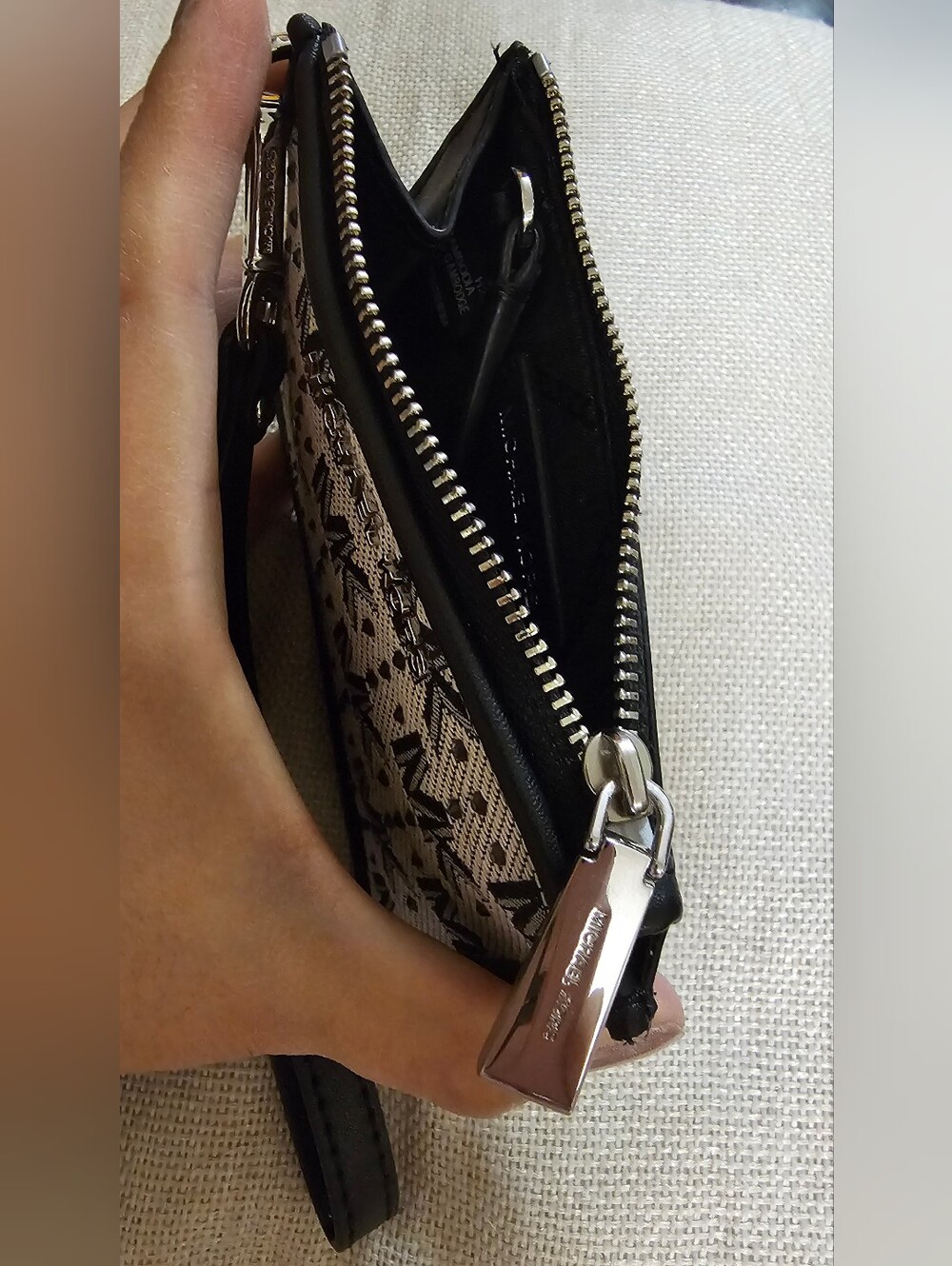 Michael Kors Jet Set Small Coin Purse Blk Monogram With Rhinestones EUC - Picture 12 of 16